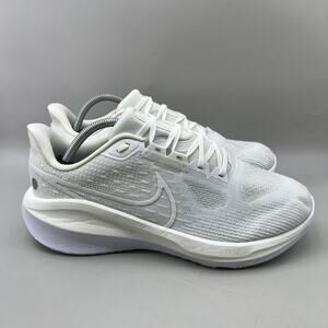 Nike Vomero 17 Running Sneakers Men Size 10.5 White Comfort Cushion Low Shoes